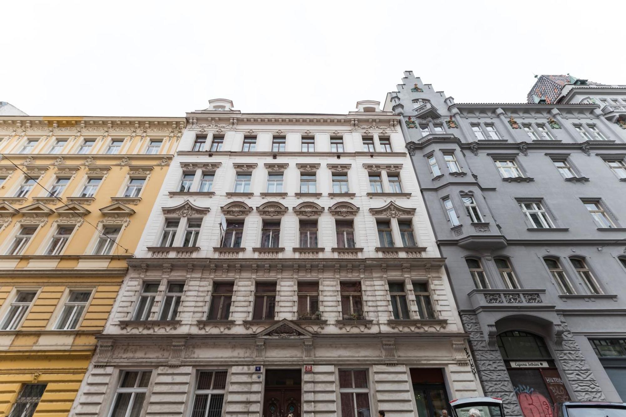 Dream Apartments Прага Экстерьер фото